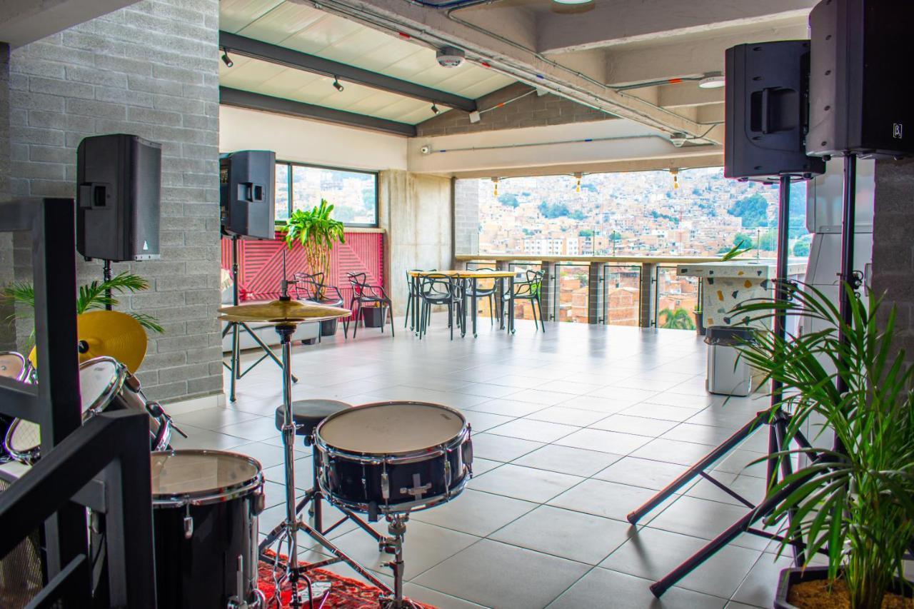 Inverso Cl 47 Coliving Medellin Exterior photo